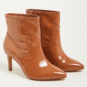 NWOT Torrid Faux Patent Leather Brown Heel Bootie 9WW